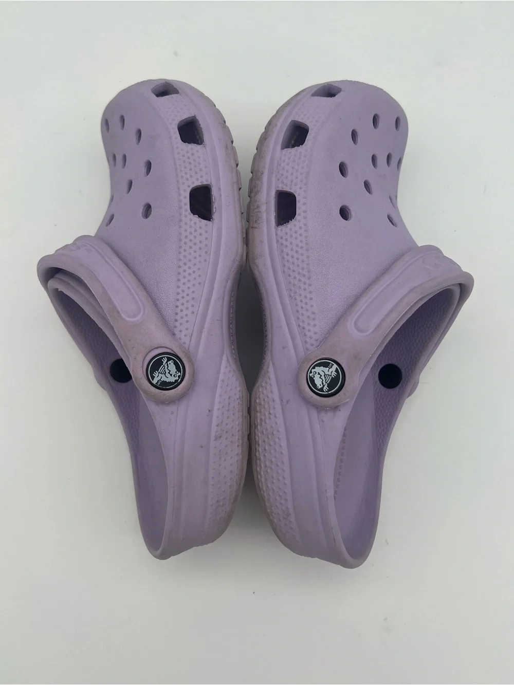 Crocs J3 classic Style Kids size 3 purple Clogs Lavender girls shoes sandals